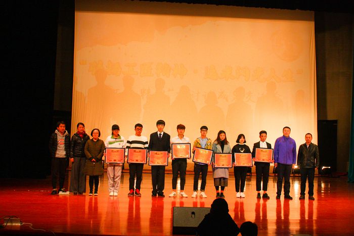 700像素_副本.jpg 700像素_副本.jpg