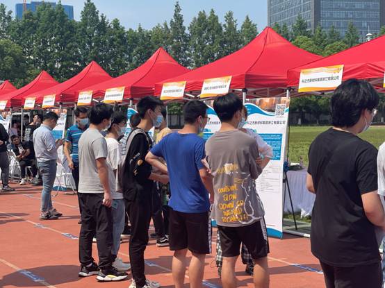 ed9d22eda4d390f6d7caf6cd0824fd2