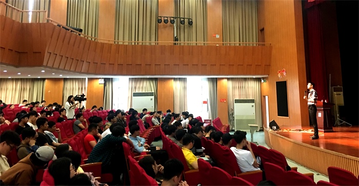 IMG_2425(20180416-200656)_看图王.jpg IMG_2425(20180416-200656)_看图王.jpg