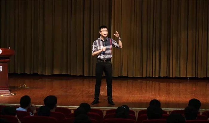 IMG_2504(20180416-201449).jpg IMG_2504(20180416-201449).jpg