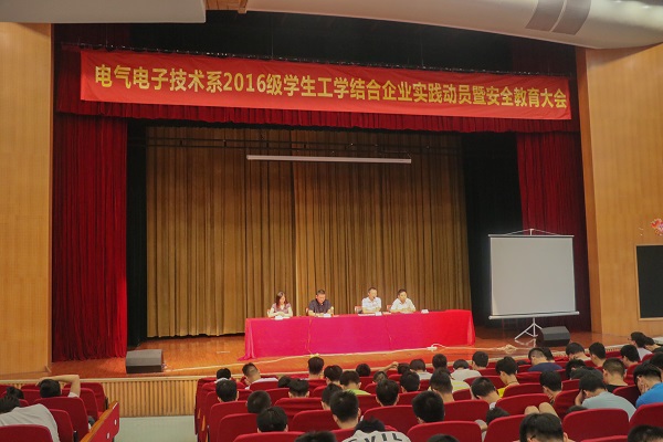 IMG_3642.jpg IMG_3642.jpg