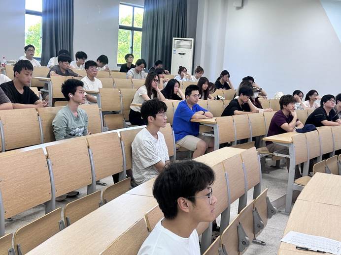 815132bee06e571ec7811818bc7402f