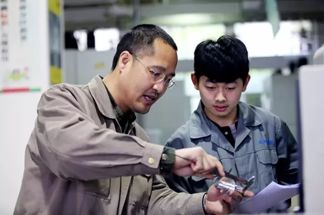 1.webp.jpg 1.webp.jpg