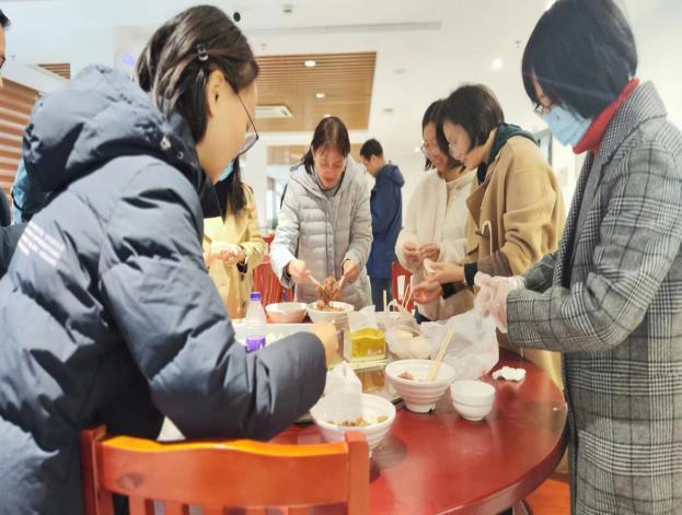 430d45a0fa9e9232e02f9f3cd76ec63