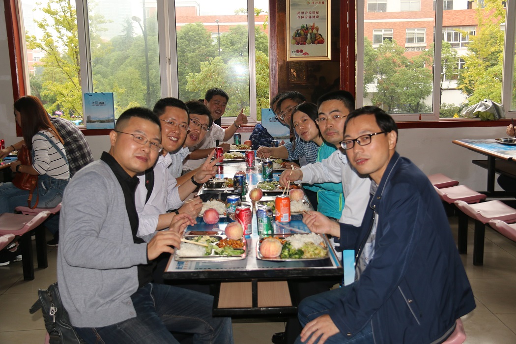 IMG_7876.JPG IMG_7876.JPG